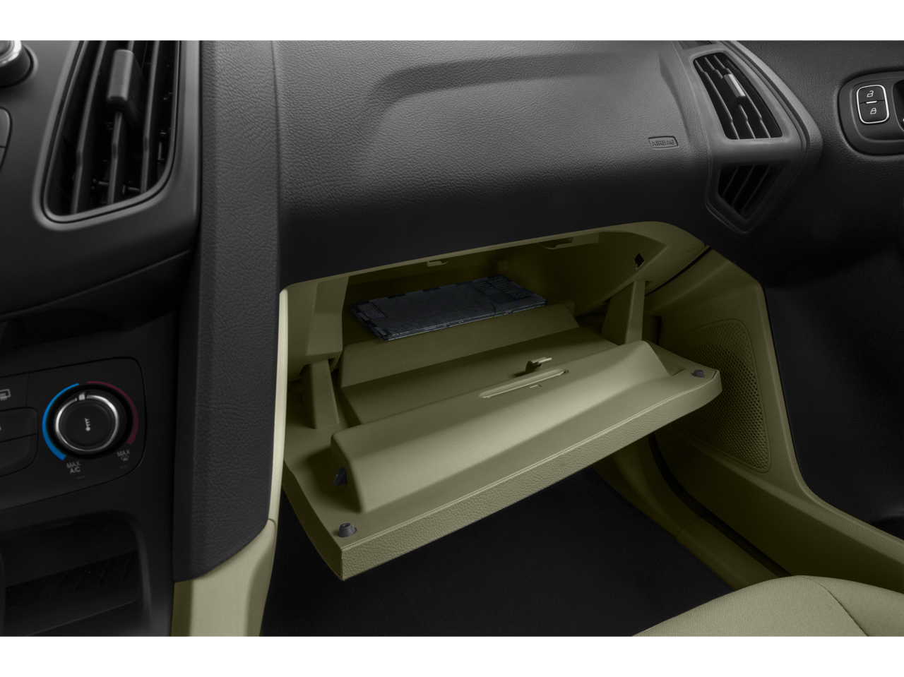 2015 Ford Focus Sedan 4dr Sdn SE