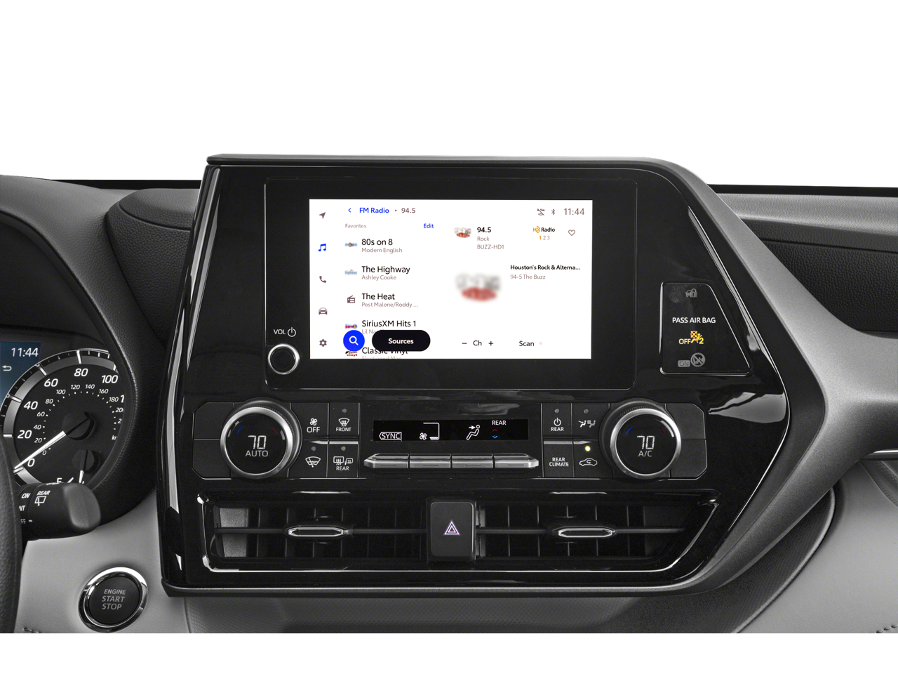 2024 Toyota Highlander LE FWD (Natl)