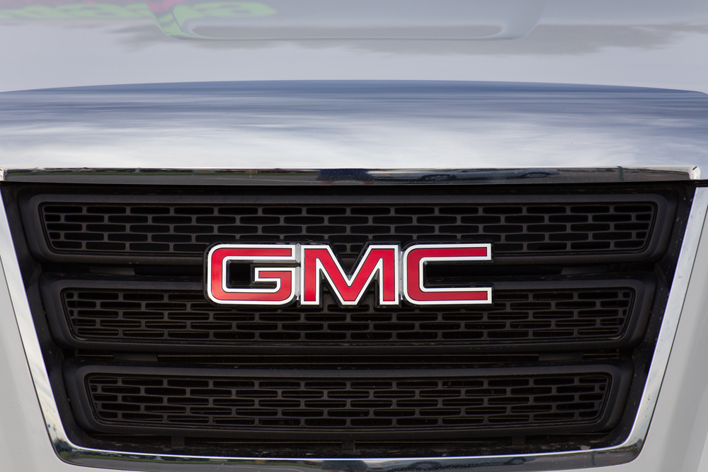 Grille view of a GMC. | GMC service center in Ellisville, MO