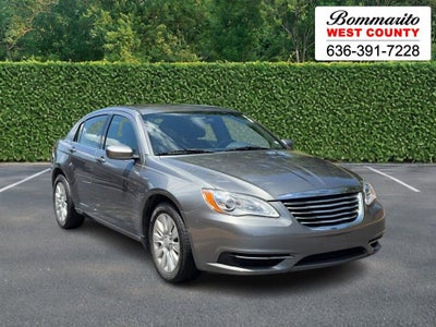 2013 Chrysler 200 LX