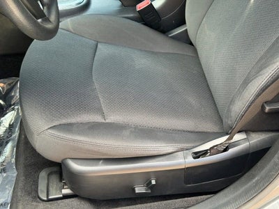 2013 Chrysler 200 LX