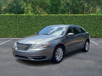 2013 Chrysler 200 LX