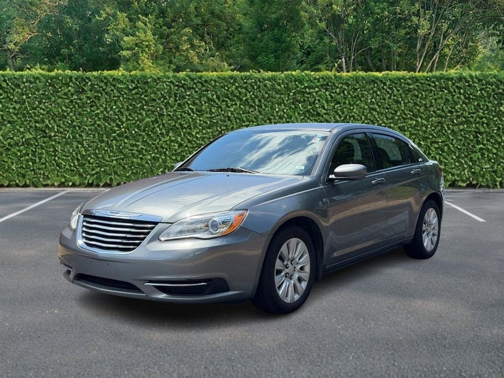 2013 Chrysler 200 LX
