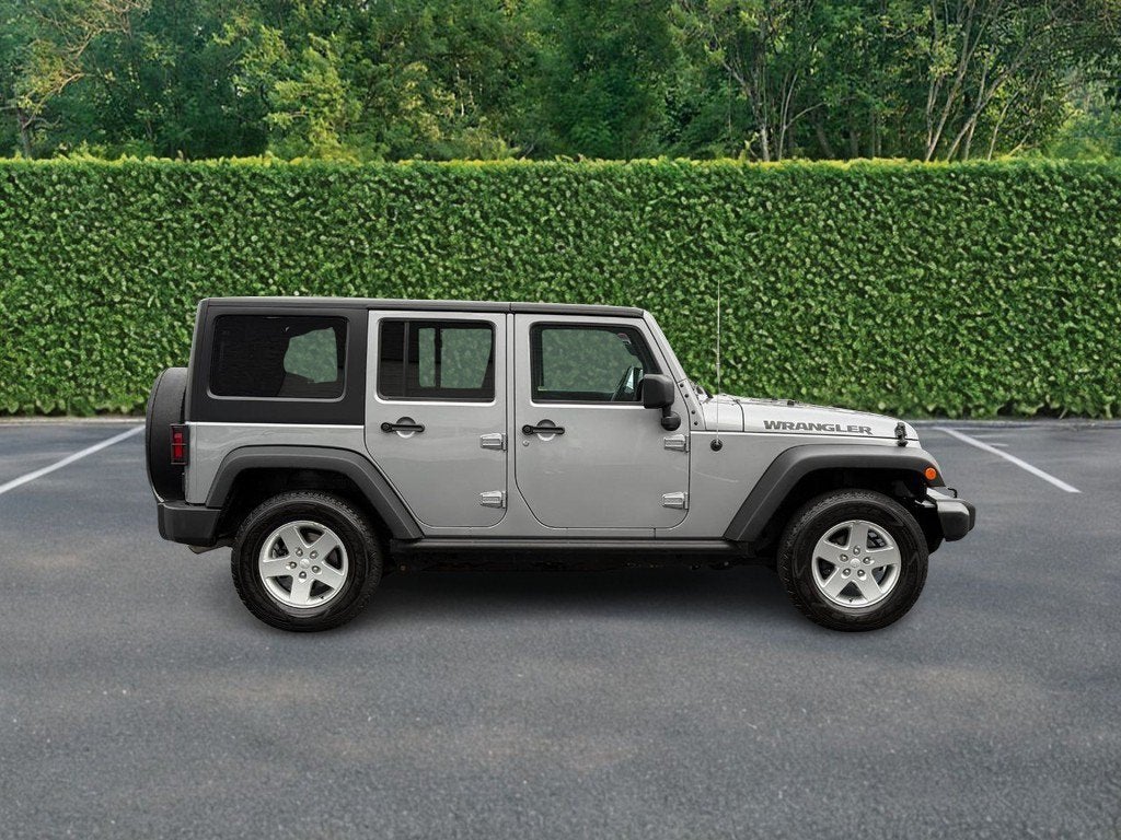 2016 Jeep Wrangler Unlimited Black Bear