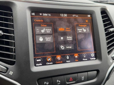 2023 Jeep Cherokee Altitude Lux