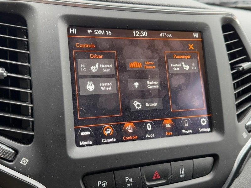 2023 Jeep Cherokee Altitude Lux