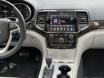 2020 Jeep Grand Cherokee Summit