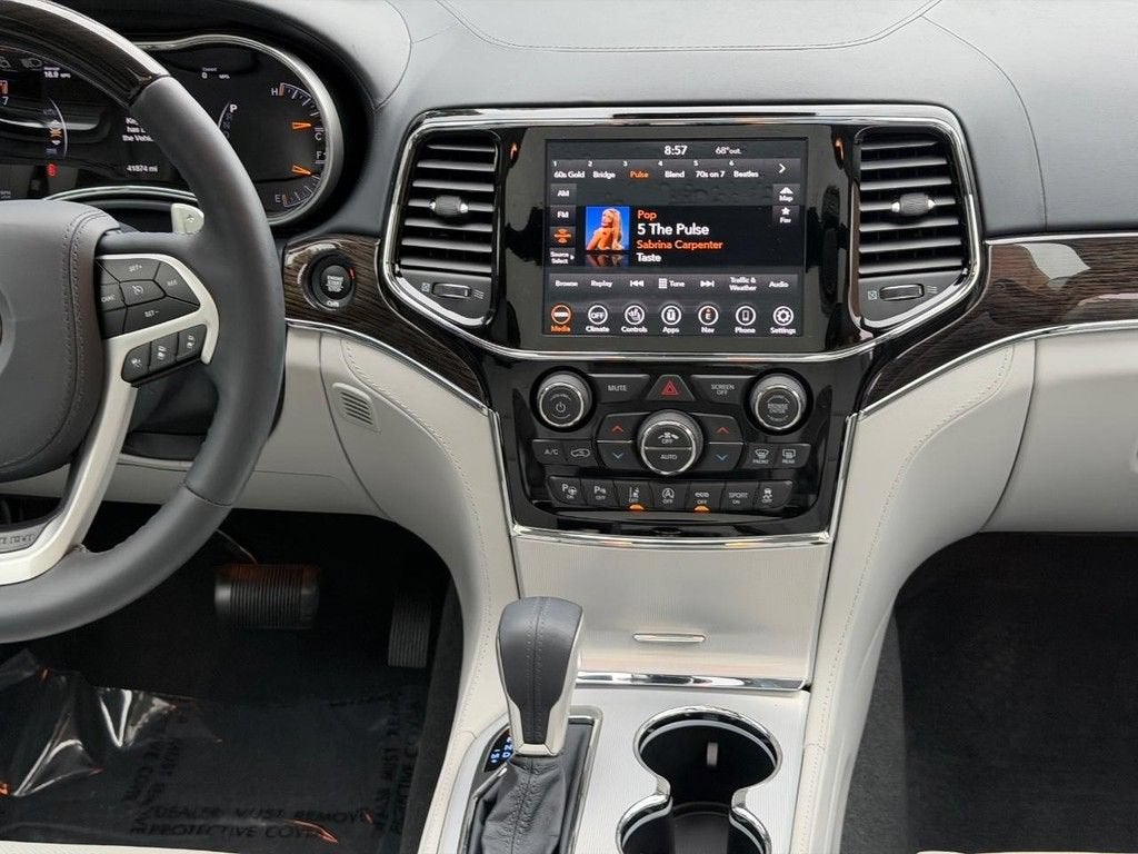 2020 Jeep Grand Cherokee Summit