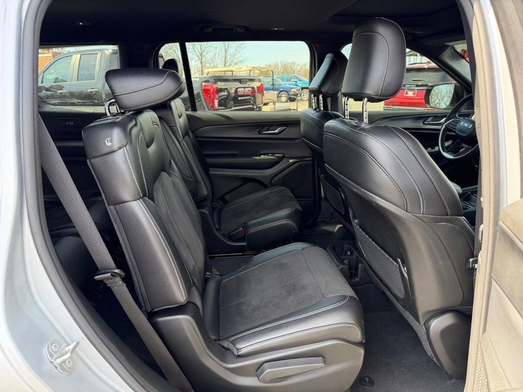 2024 Jeep Grand Cherokee L Altitude X