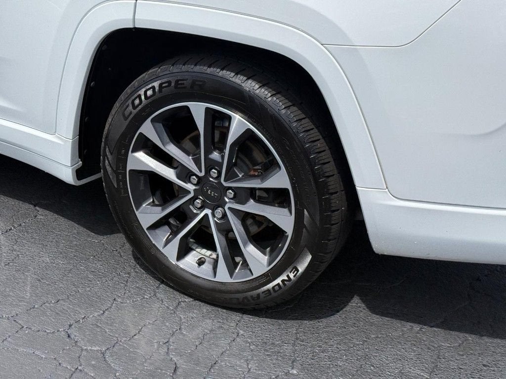 2022 Jeep Grand Cherokee L Overland