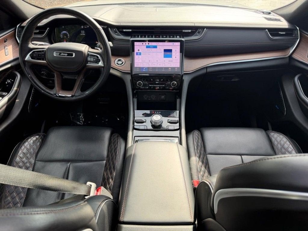 2024 Jeep Grand Cherokee L Summit