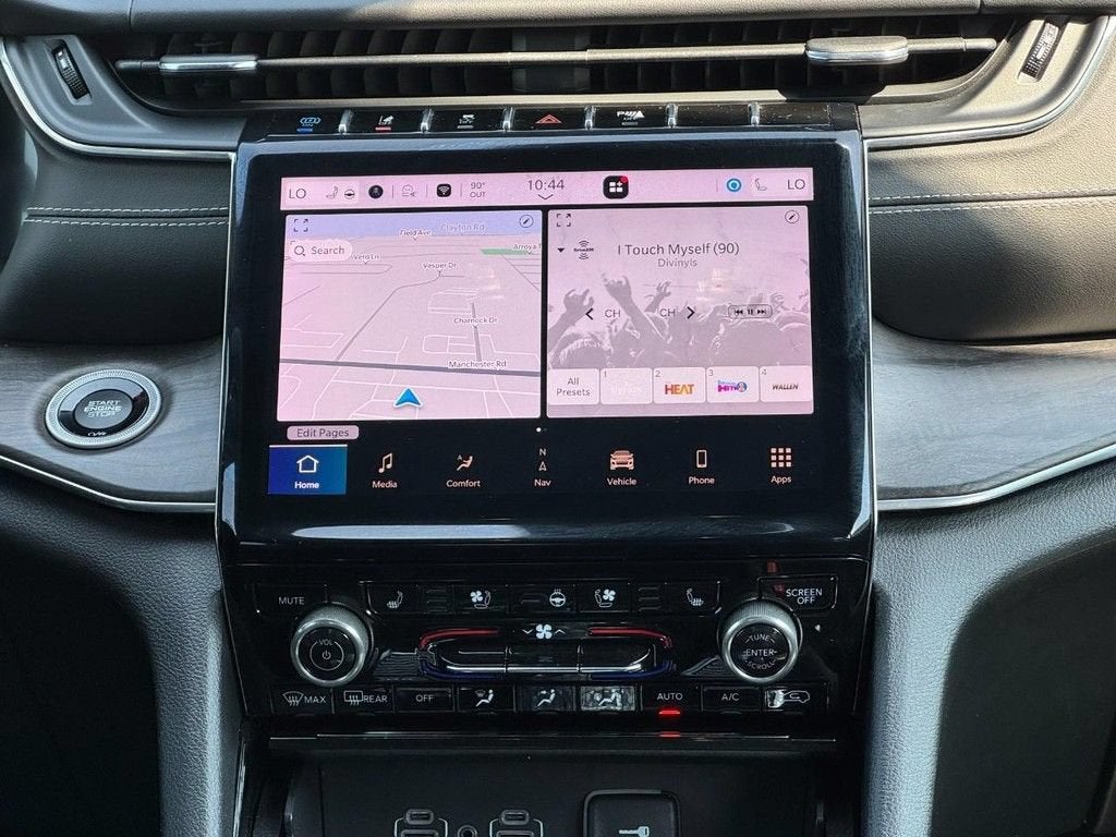 2022 Jeep Grand Cherokee 4xe Overland