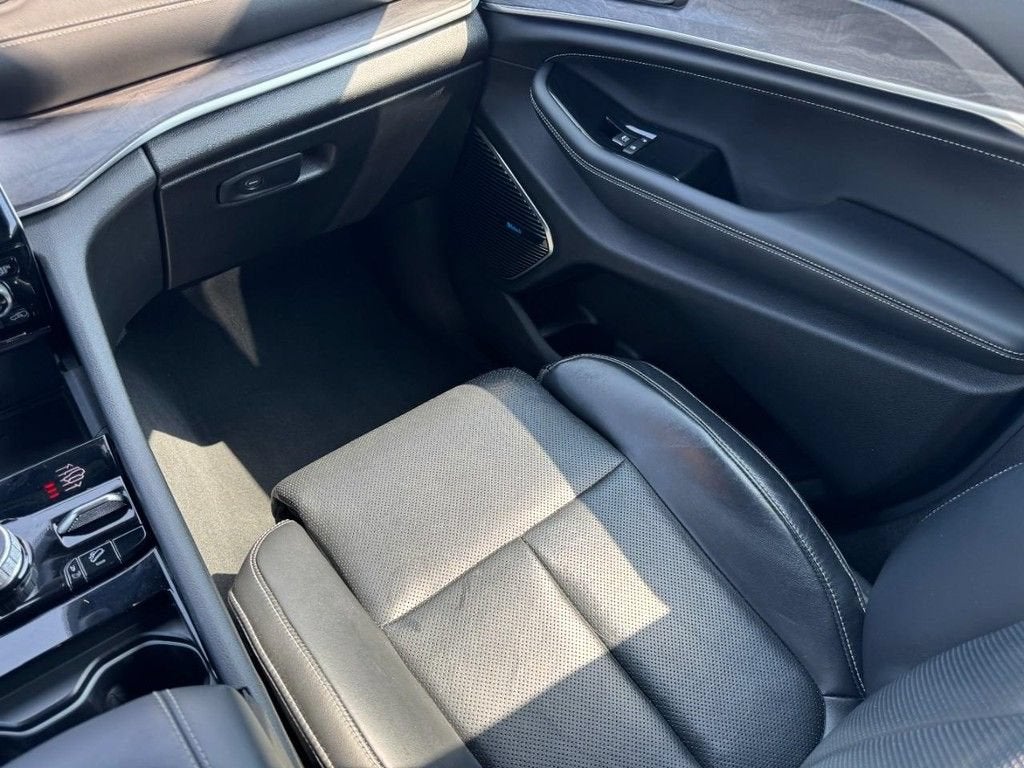 2022 Jeep Grand Cherokee 4xe Overland
