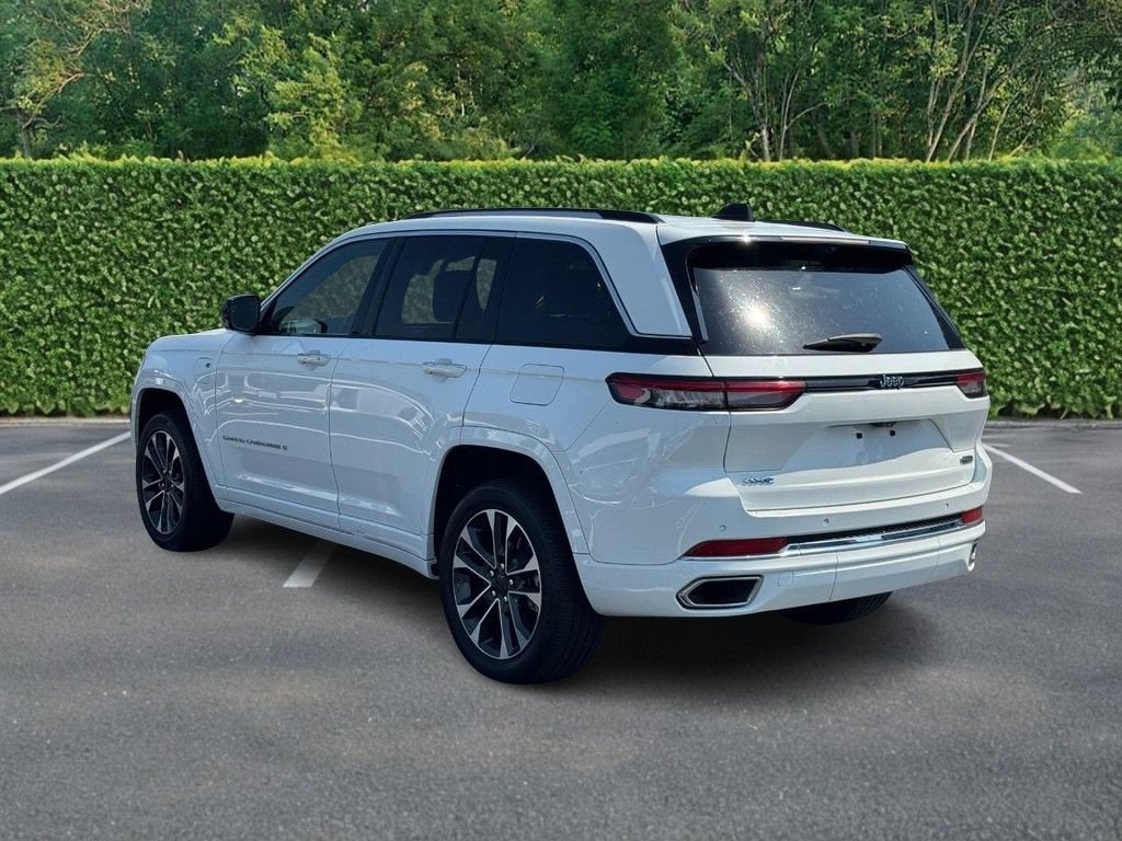 2022 Jeep Grand Cherokee 4xe Overland