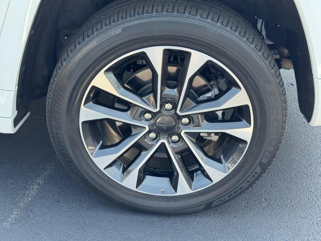 2022 Jeep Grand Cherokee 4xe Overland