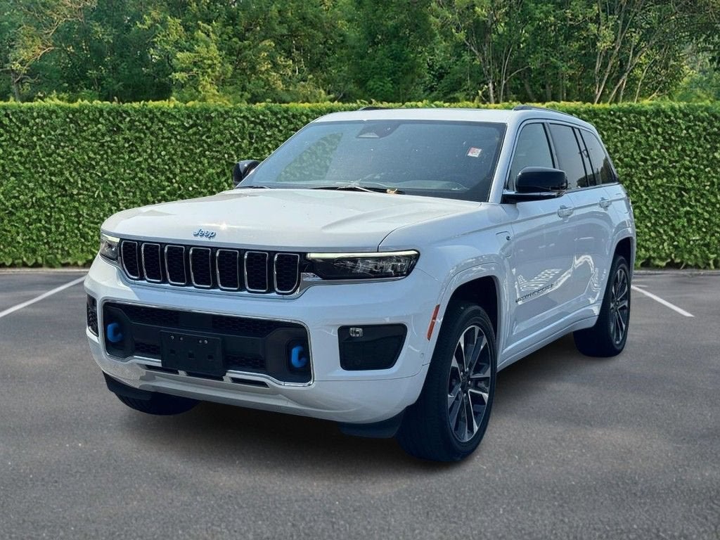 2022 Jeep Grand Cherokee 4xe Overland
