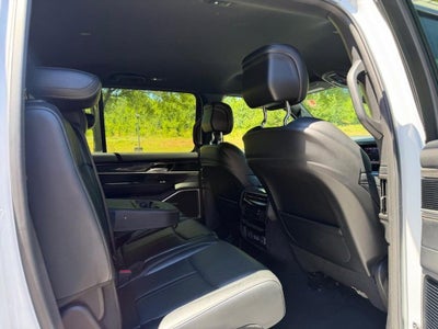 2022 Jeep Wagoneer Series II