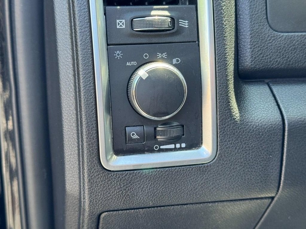 2023 RAM 1500 Classic SLT