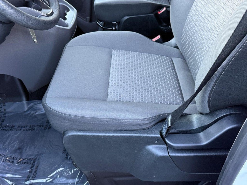 2025 Ford Transit Passenger Wagon XL
