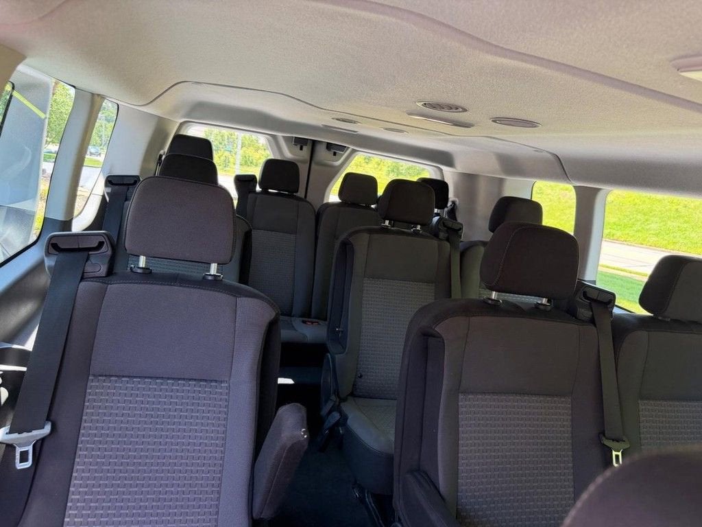 2024 Ford Transit Passenger Wagon XL