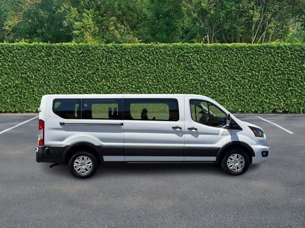 2024 Ford Transit Passenger Wagon XL