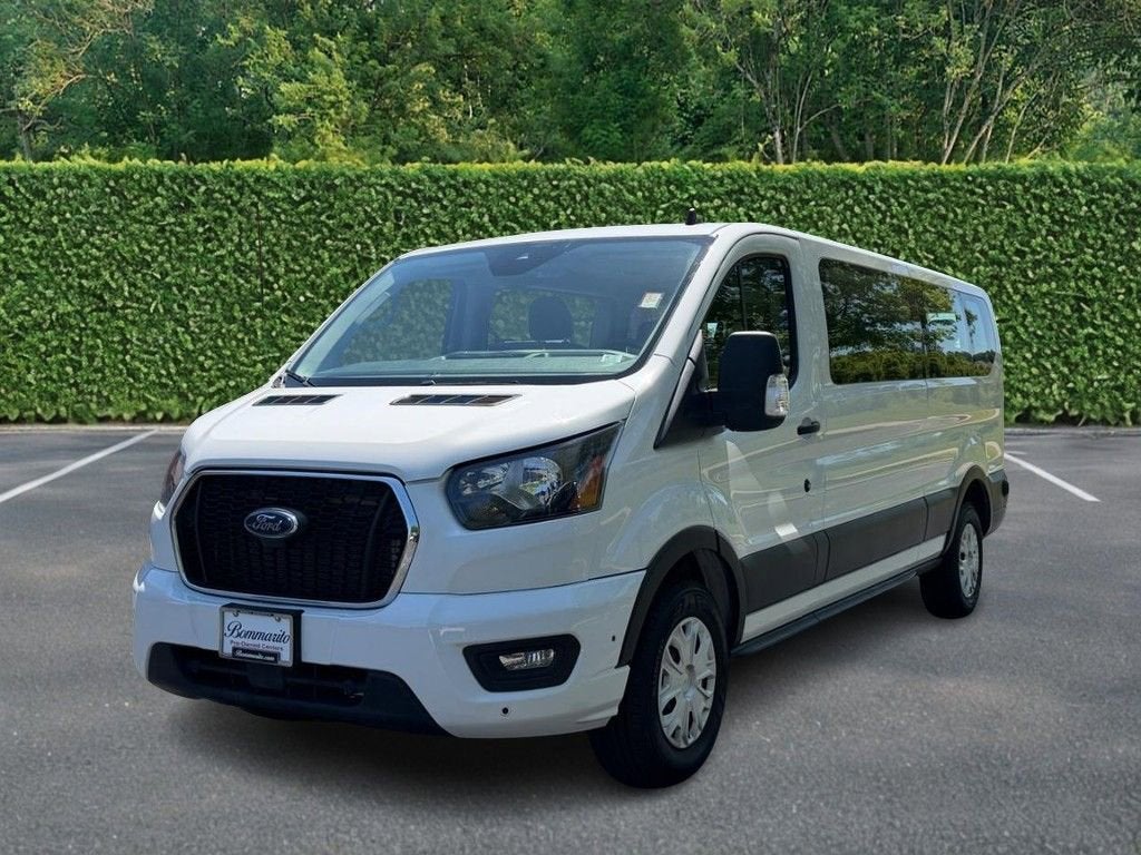 2024 Ford Transit Passenger Wagon XL