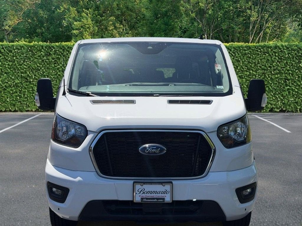 2024 Ford Transit Passenger Wagon XL