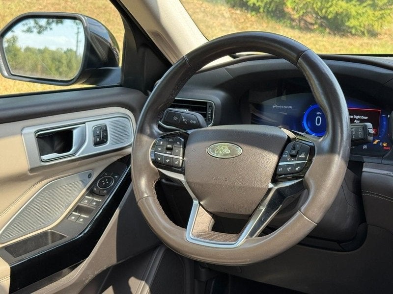 2022 Ford Explorer Platinum