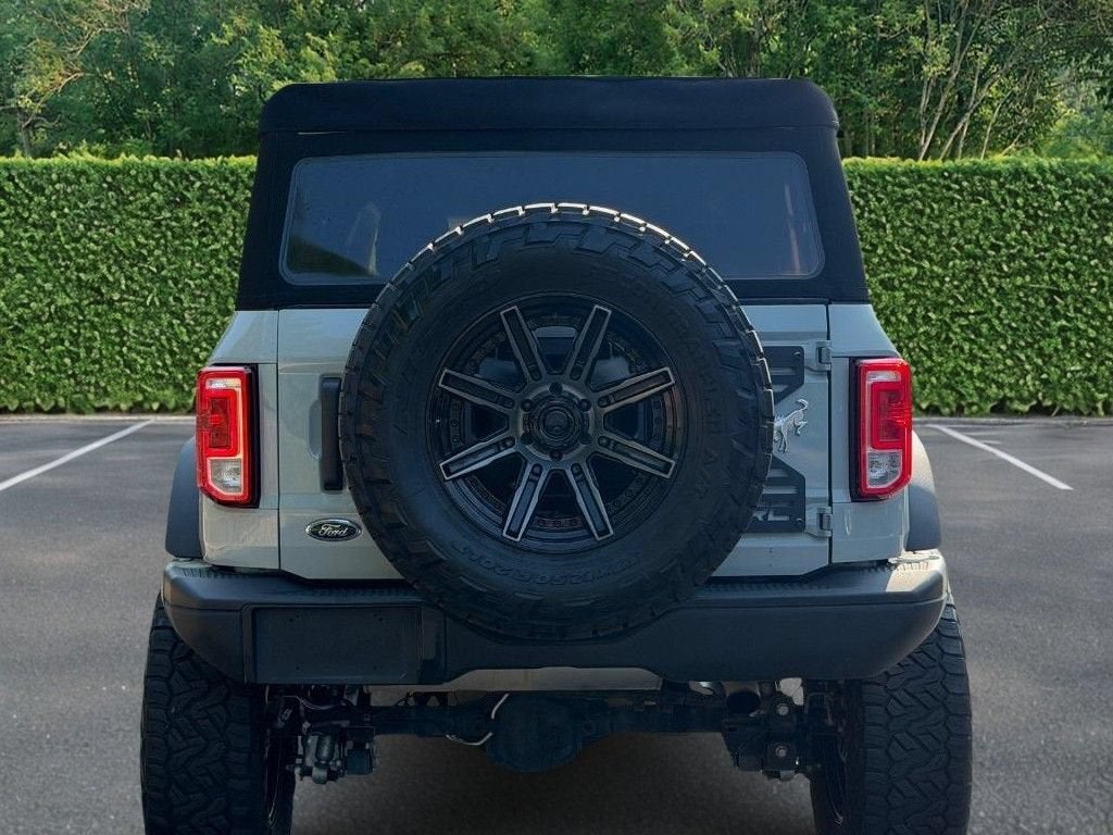 2023 Ford Bronco Base
