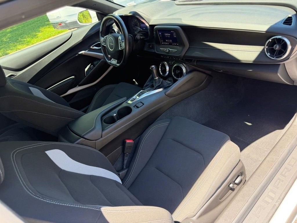 2022 Chevrolet Camaro LT1