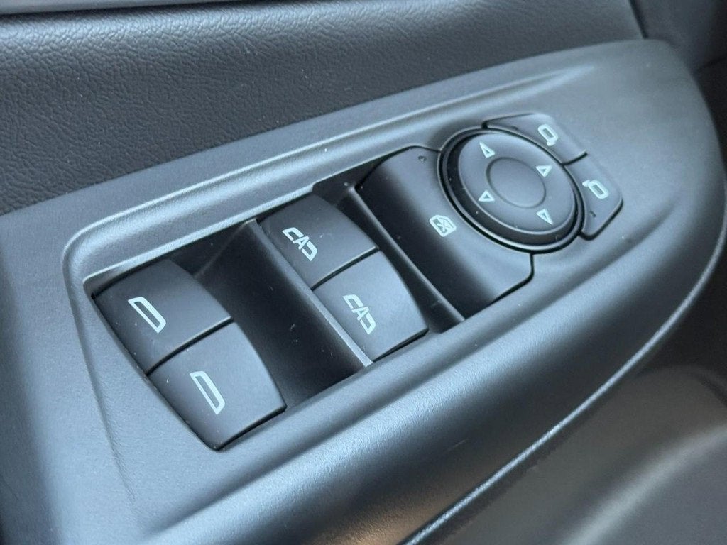 2023 Chevrolet Bolt EUV LT Redline