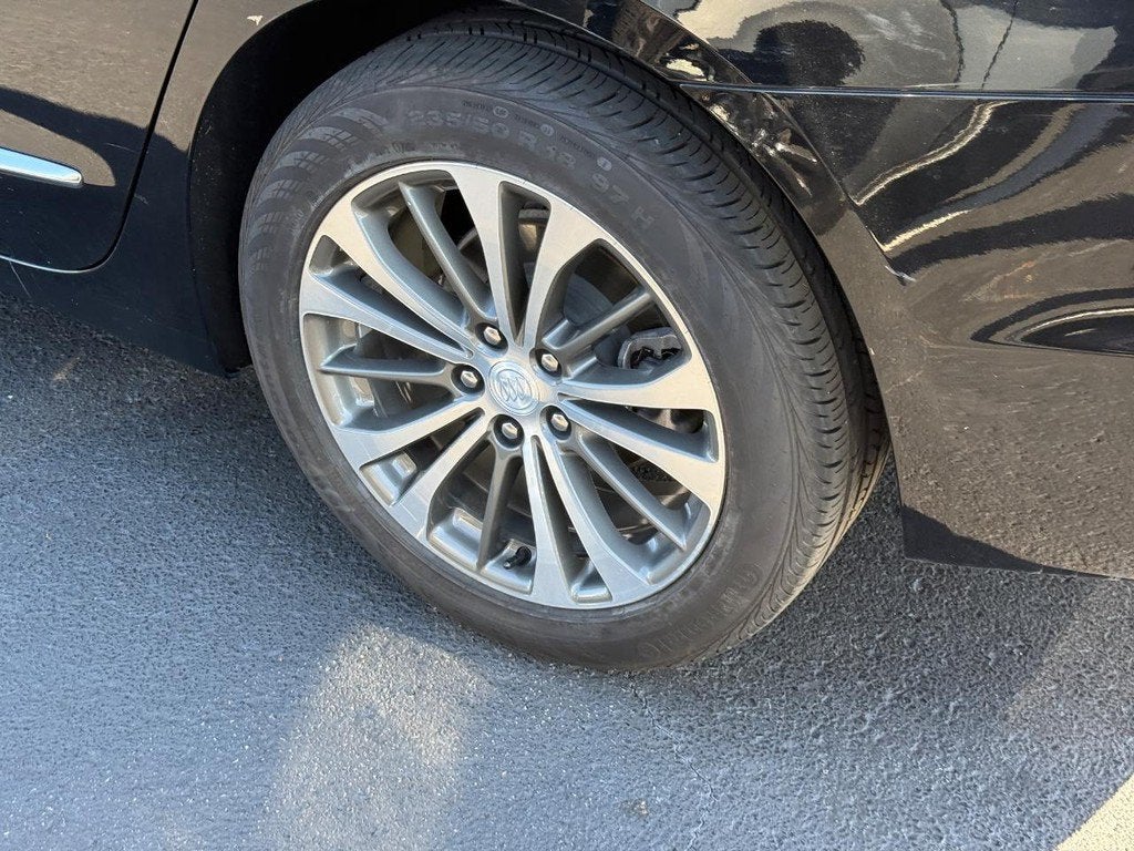 2017 Buick LaCrosse Preferred