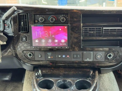 2021 Chevrolet Express Passenger 3500 1LS