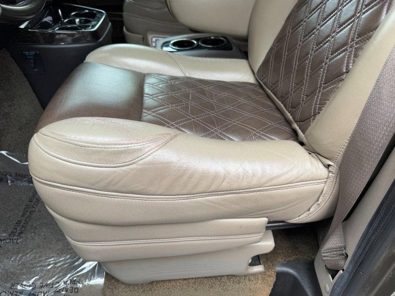 2021 Chevrolet Express Passenger 3500 1LS