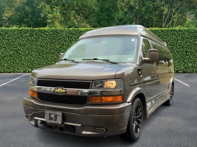 2021 Chevrolet Express Passenger 3500 1LS