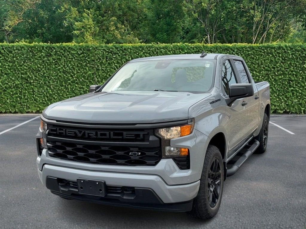 2024 Chevrolet Silverado 1500 Custom