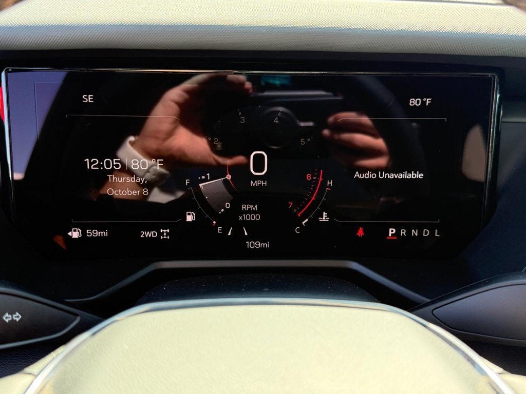 2027 GMC Acadia AT4