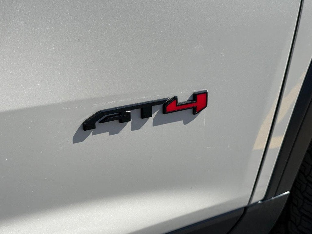 2027 GMC Acadia AT4