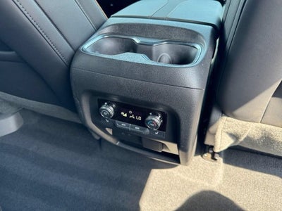 2025 GMC Acadia AT4
