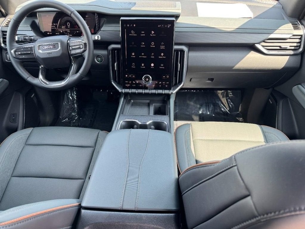2025 GMC Acadia AT4