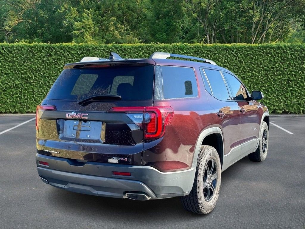 2021 GMC Acadia AT4