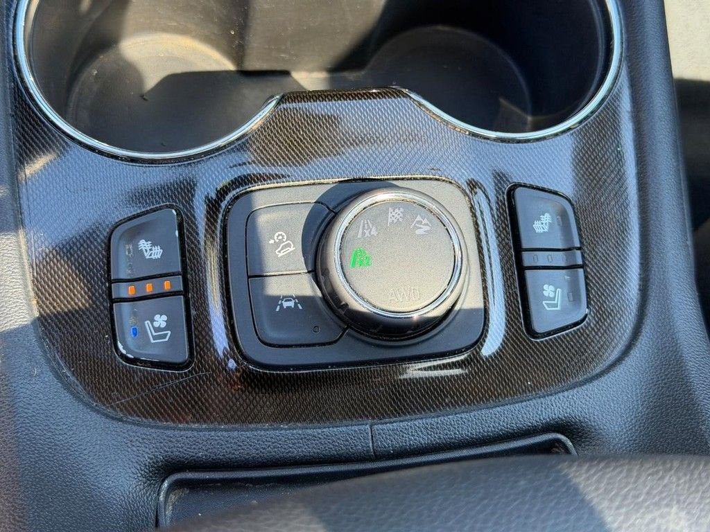 2022 GMC Acadia AT4