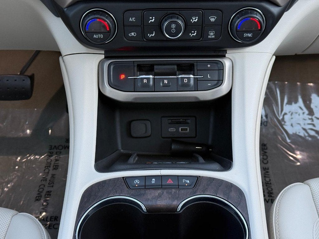 2020 GMC Acadia Denali