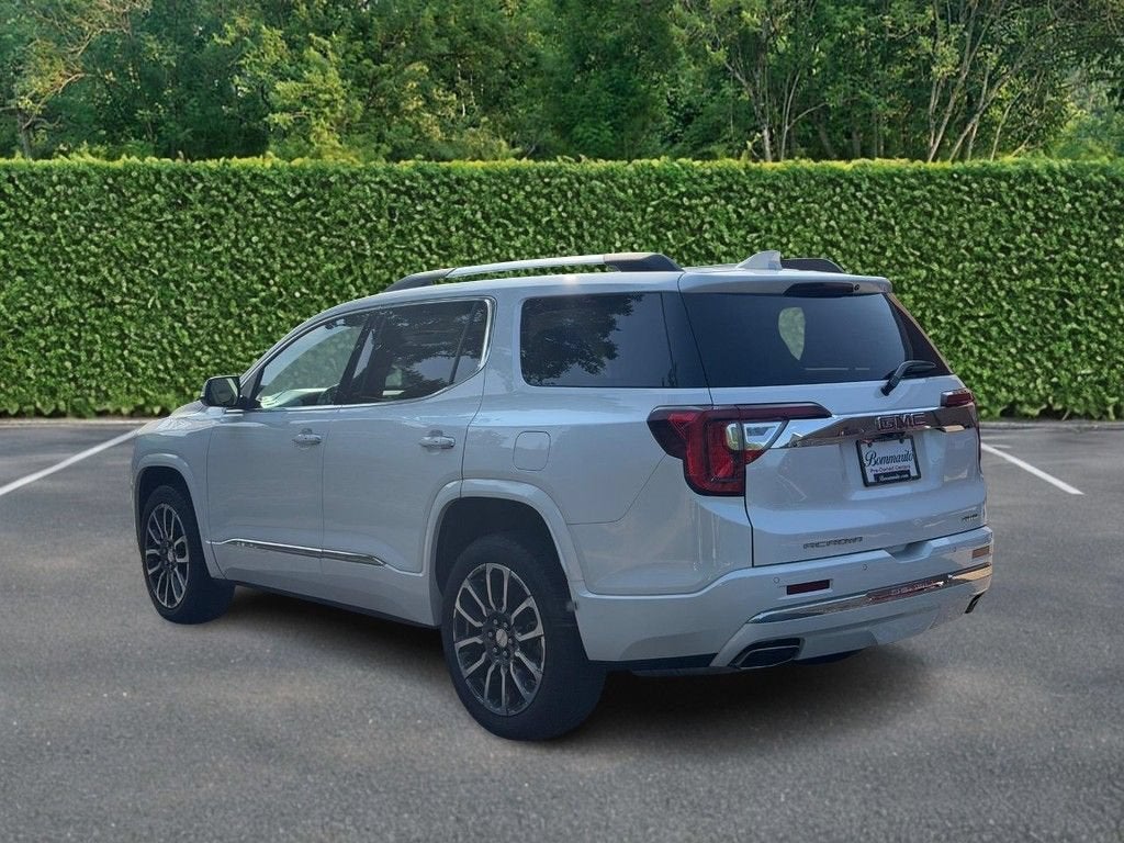 2020 GMC Acadia Denali