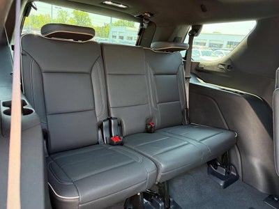 2025 GMC Yukon Elevation