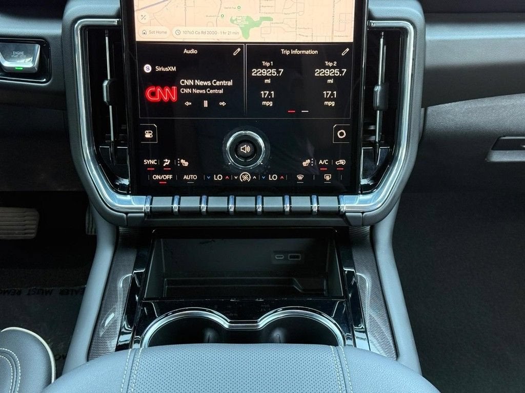 2025 GMC Yukon Elevation