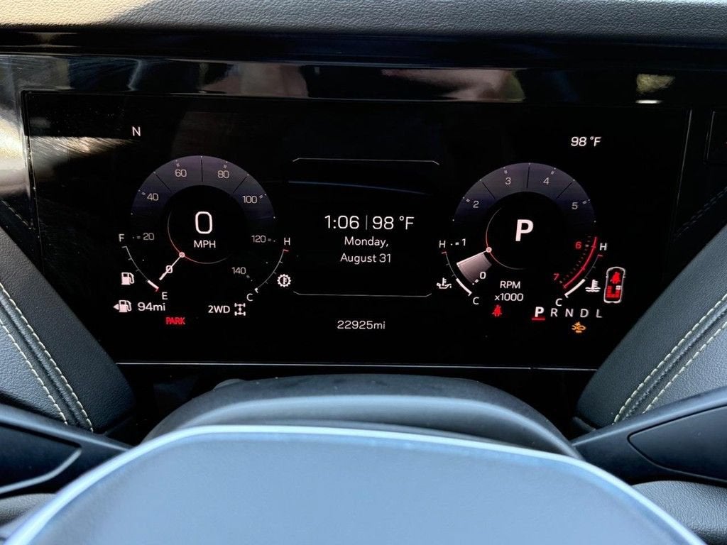 2025 GMC Yukon Elevation