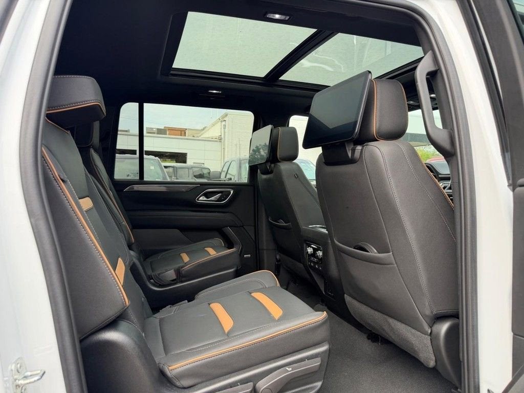 2023 GMC Yukon XL AT4