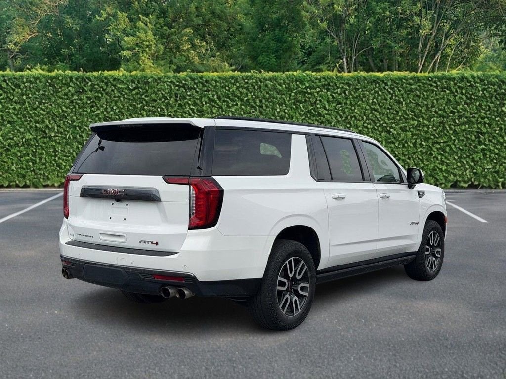2023 GMC Yukon XL AT4