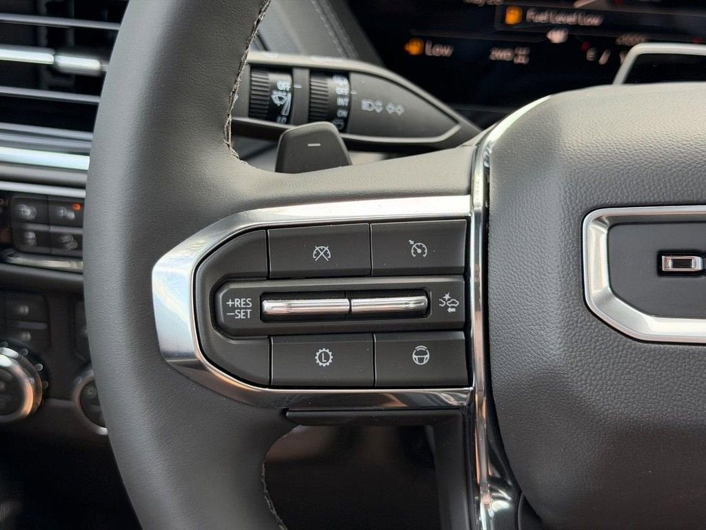 2026 GMC Yukon XL Denali - Photo 14